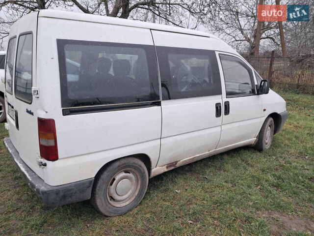 Белый Фиат Скудо, объемом двигателя 1.9 л и пробегом 290 тыс. км за 1600 $, фото 1 на Automoto.ua