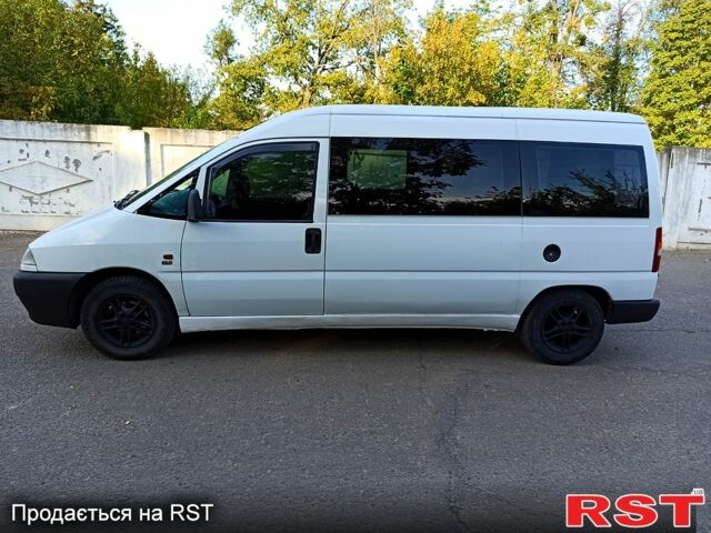 Білий Фіат Скудо, об'ємом двигуна 1.9 л та пробігом 360 тис. км за 4000 $, фото 1 на Automoto.ua