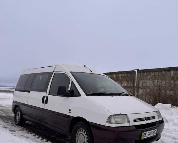 Белый Фиат Скудо, объемом двигателя 1.9 л и пробегом 350 тыс. км за 3350 $, фото 1 на Automoto.ua