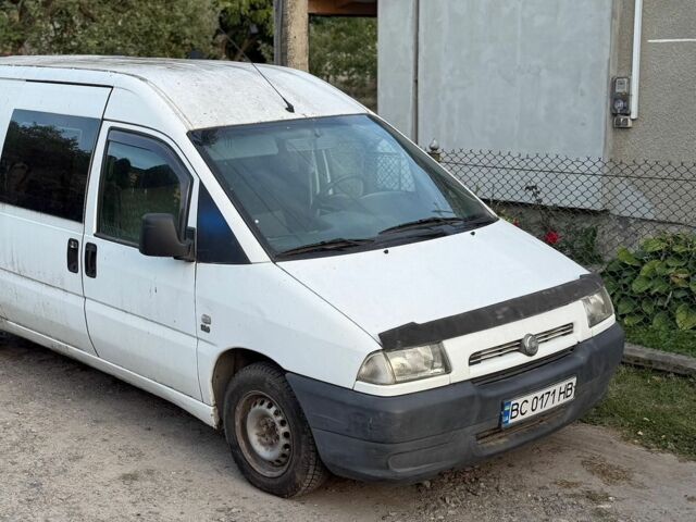 Белый Фиат Скудо, объемом двигателя 1.9 л и пробегом 350 тыс. км за 1950 $, фото 1 на Automoto.ua