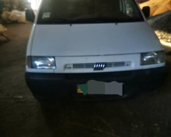 Белый Фиат Скудо, объемом двигателя 0 л и пробегом 400 тыс. км за 5500 $, фото 1 на Automoto.ua