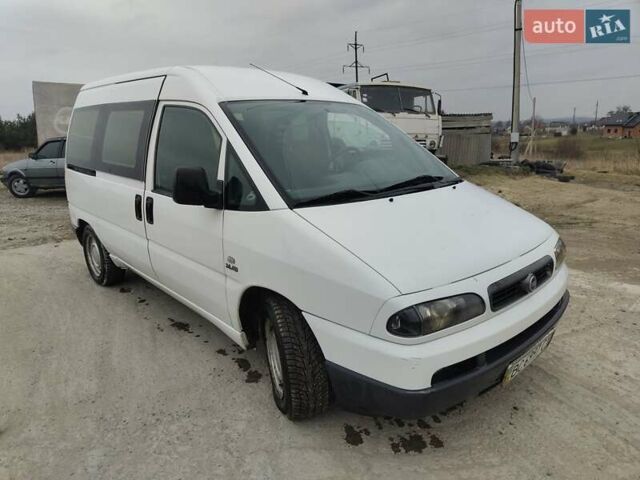 Белый Фиат Скудо, объемом двигателя 2 л и пробегом 248 тыс. км за 3800 $, фото 1 на Automoto.ua