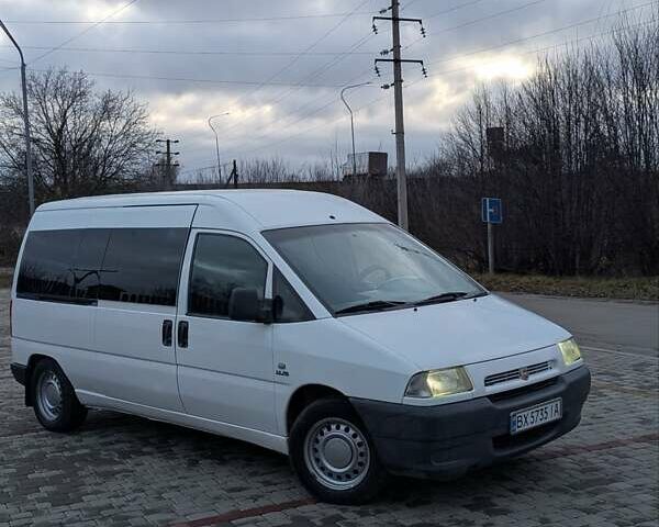 Белый Фиат Скудо, объемом двигателя 2 л и пробегом 400 тыс. км за 3800 $, фото 1 на Automoto.ua