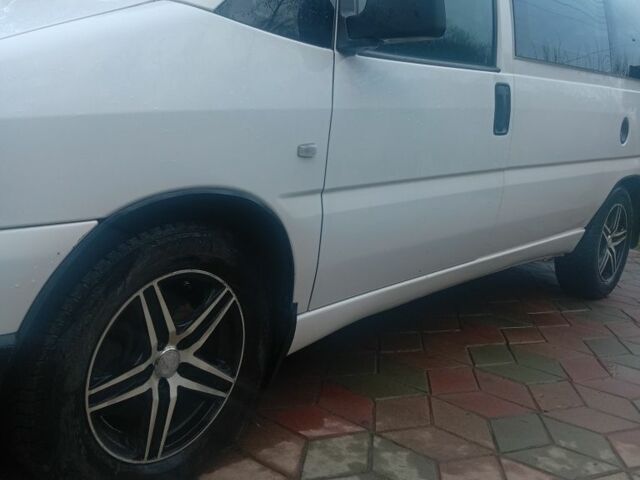 Белый Фиат Скудо, объемом двигателя 2 л и пробегом 459 тыс. км за 4100 $, фото 1 на Automoto.ua