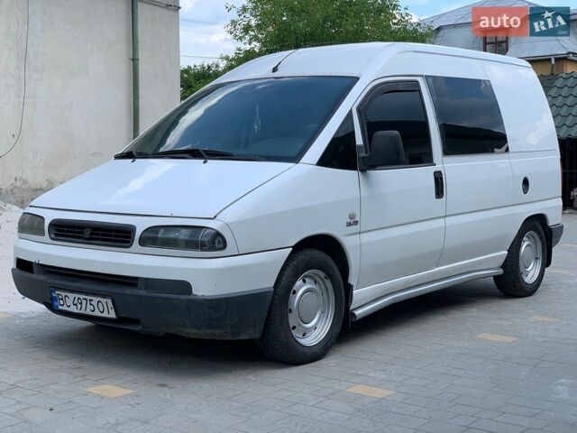 Белый Фиат Скудо, объемом двигателя 2 л и пробегом 518 тыс. км за 2999 $, фото 1 на Automoto.ua