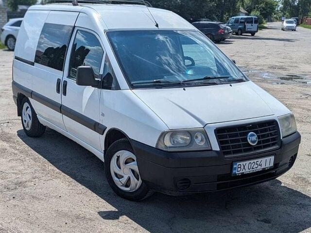 Белый Фиат Скудо, объемом двигателя 2 л и пробегом 408 тыс. км за 2800 $, фото 1 на Automoto.ua