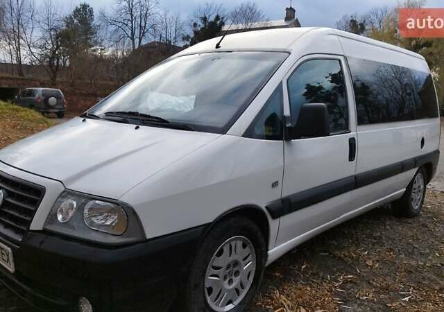 Белый Фиат Скудо, объемом двигателя 2 л и пробегом 363 тыс. км за 4150 $, фото 1 на Automoto.ua