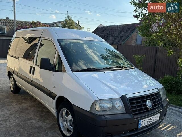 Белый Фиат Скудо, объемом двигателя 2 л и пробегом 340 тыс. км за 4400 $, фото 1 на Automoto.ua