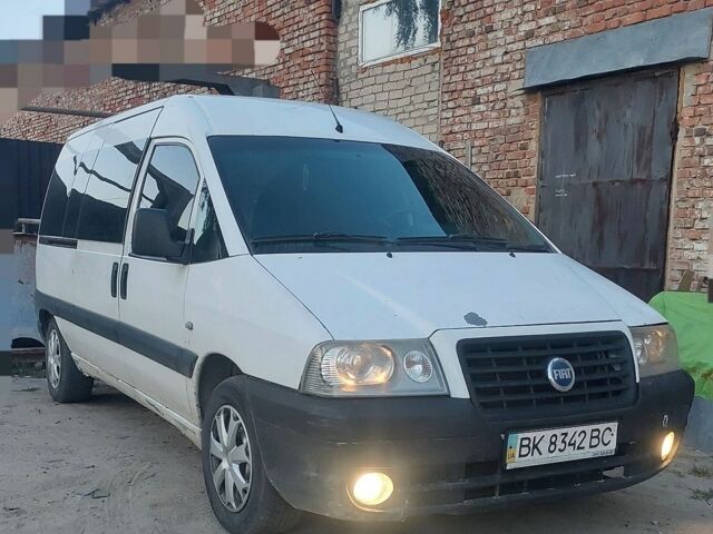 Белый Фиат Скудо, объемом двигателя 2 л и пробегом 330 тыс. км за 4350 $, фото 1 на Automoto.ua