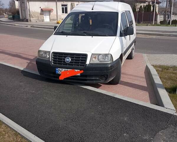 Білий Фіат Скудо, об'ємом двигуна 2 л та пробігом 220 тис. км за 4000 $, фото 1 на Automoto.ua