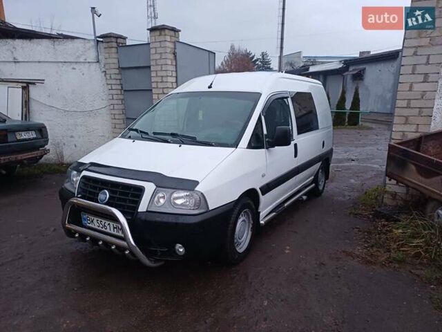 Білий Фіат Скудо, об'ємом двигуна 2 л та пробігом 374 тис. км за 4300 $, фото 1 на Automoto.ua