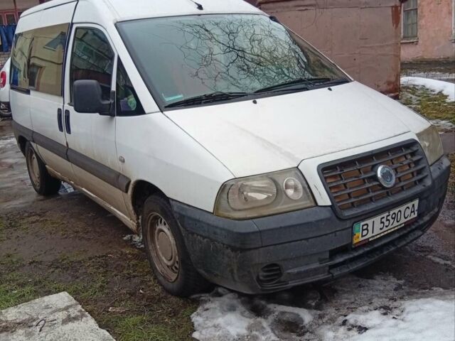 Белый Фиат Скудо, объемом двигателя 2 л и пробегом 300 тыс. км за 4500 $, фото 1 на Automoto.ua