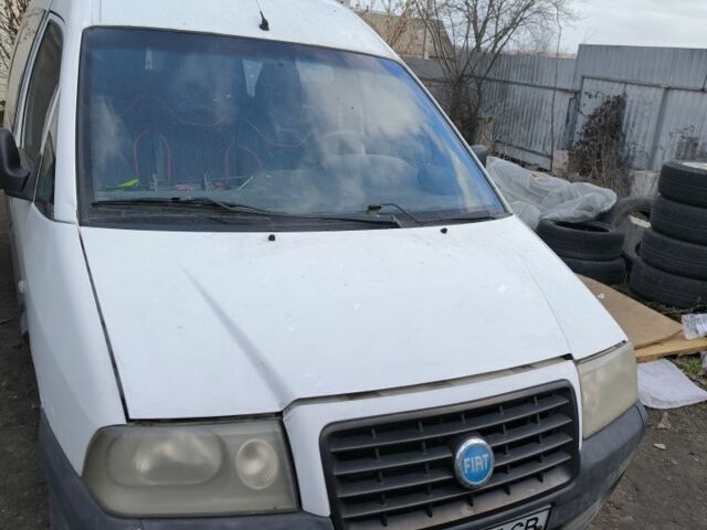 Белый Фиат Скудо, объемом двигателя 2 л и пробегом 280 тыс. км за 3800 $, фото 1 на Automoto.ua