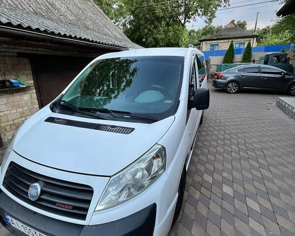 Фиат Скудо 2007 в Киеве на Automoto.ua Белый Фиат Скудо, объемом двигателя 2 л и пробегом 300 тыс. км за 6000 $, фото 1 на Automoto.ua