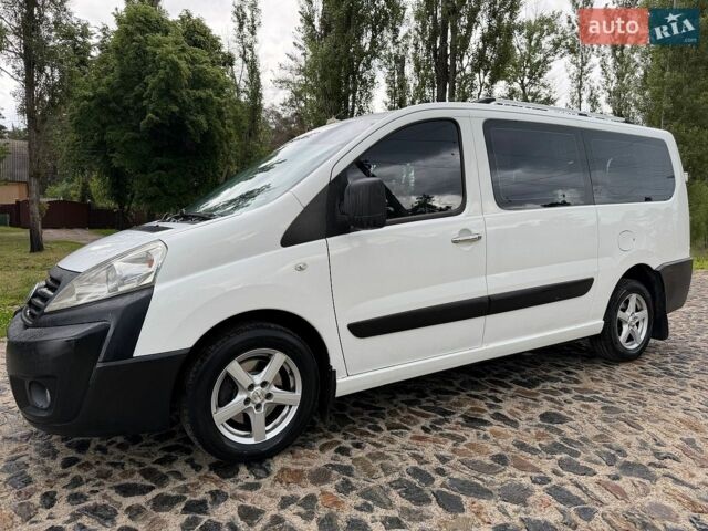 Белый Фиат Скудо, объемом двигателя 0 л и пробегом 210 тыс. км за 6950 $, фото 1 на Automoto.ua