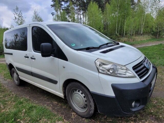 Білий Фіат Скудо, об'ємом двигуна 1.56 л та пробігом 280 тис. км за 5800 $, фото 1 на Automoto.ua