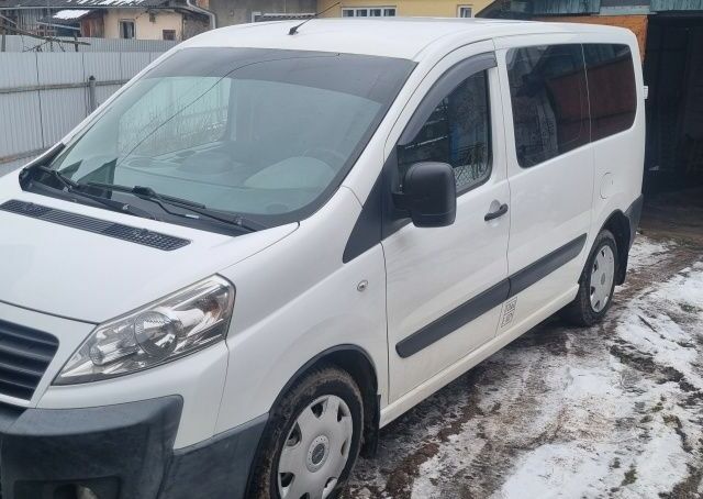 Белый Фиат Скудо, объемом двигателя 1.6 л и пробегом 250 тыс. км за 5900 $, фото 1 на Automoto.ua