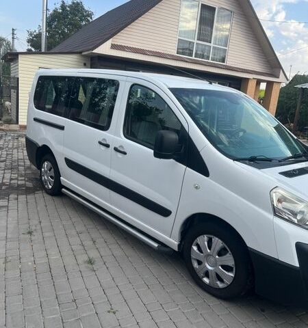 Білий Фіат Скудо, об'ємом двигуна 2 л та пробігом 350 тис. км за 6500 $, фото 1 на Automoto.ua