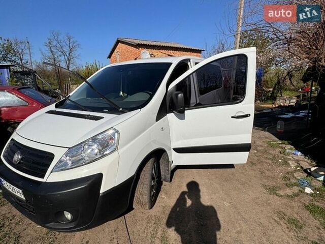 Белый Фиат Скудо, объемом двигателя 1.56 л и пробегом 396 тыс. км за 8000 $, фото 1 на Automoto.ua