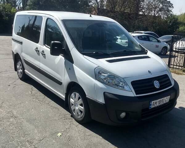 Білий Фіат Скудо, об'ємом двигуна 1.56 л та пробігом 318 тис. км за 5500 $, фото 1 на Automoto.ua