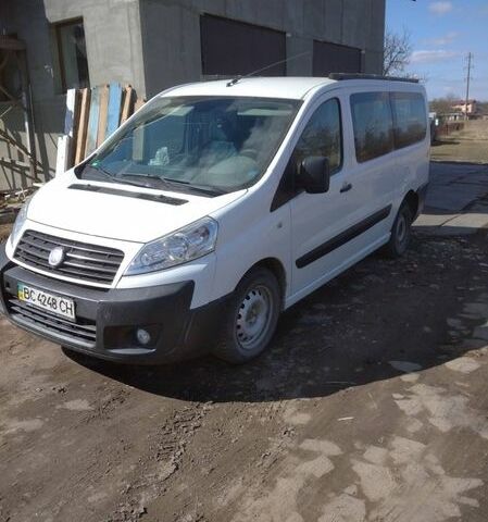 Белый Фиат Скудо, объемом двигателя 2 л и пробегом 320 тыс. км за 8000 $, фото 1 на Automoto.ua