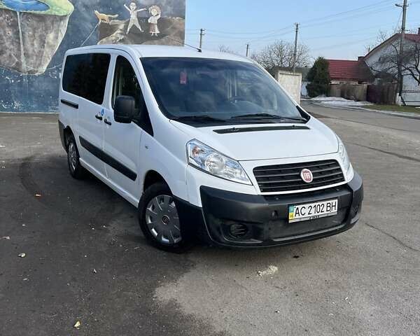 Белый Фиат Скудо, объемом двигателя 2 л и пробегом 325 тыс. км за 5800 $, фото 1 на Automoto.ua
