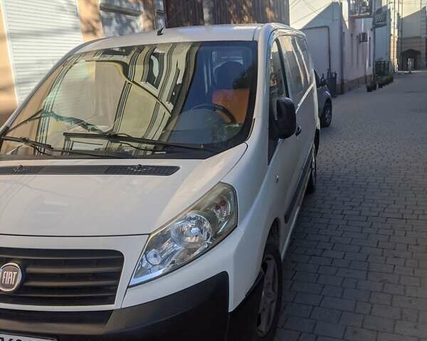 Білий Фіат Скудо, об'ємом двигуна 2 л та пробігом 280 тис. км за 5800 $, фото 1 на Automoto.ua