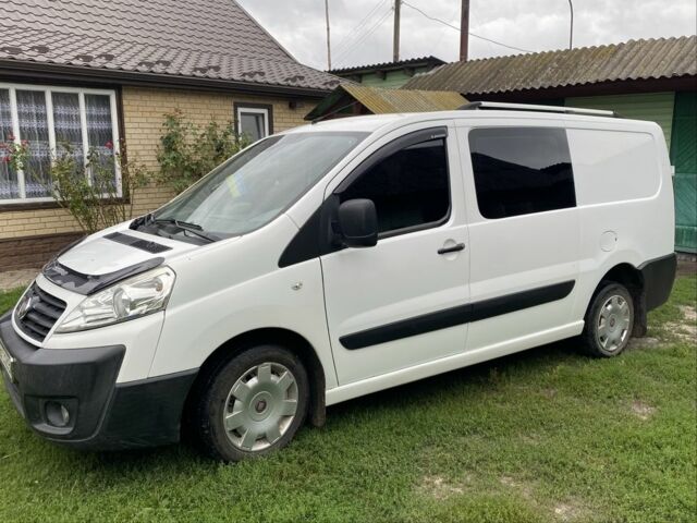 Белый Фиат Скудо, объемом двигателя 2 л и пробегом 260 тыс. км за 7740 $, фото 1 на Automoto.ua