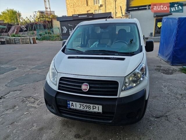 Белый Фиат Скудо, объемом двигателя 2 л и пробегом 296 тыс. км за 12000 $, фото 1 на Automoto.ua