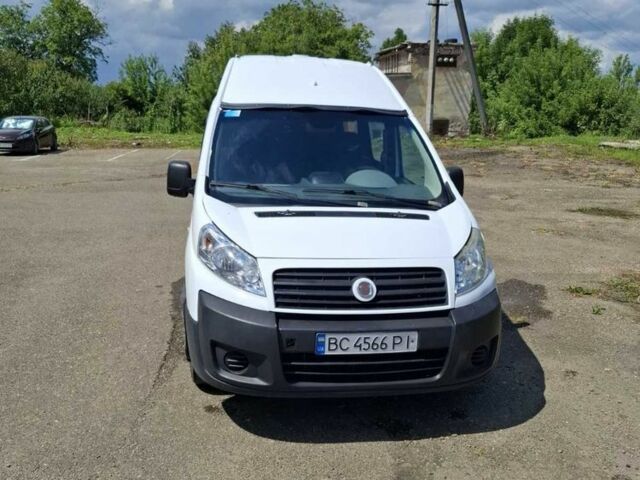 Белый Фиат Скудо, объемом двигателя 2 л и пробегом 275 тыс. км за 4600 $, фото 1 на Automoto.ua