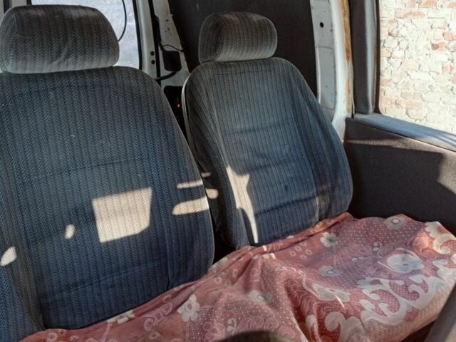 Белый Фиат Скудо, объемом двигателя 1.9 л и пробегом 389 тыс. км за 2100 $, фото 1 на Automoto.ua