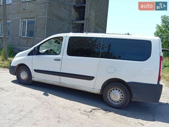 Белый Фиат Скудо, объемом двигателя 2 л и пробегом 342 тыс. км за 5400 $, фото 1 на Automoto.ua