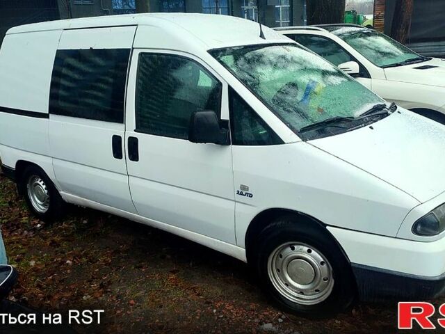Фиат Скудо 2003 в Киеве на Automoto.ua Белый Фиат Скудо, объемом двигателя 2 л и пробегом 310 тыс. км за 2900 $, фото 1 на Automoto.ua