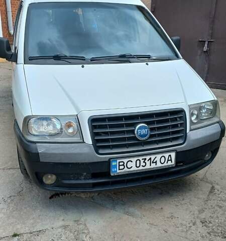 Білий Фіат Скудо вант., об'ємом двигуна 2 л та пробігом 185 тис. км за 4500 $, фото 1 на Automoto.ua