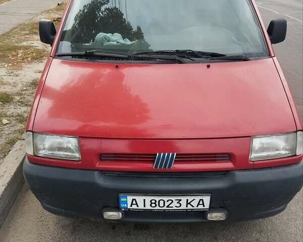 Красный Фиат Скудо, объемом двигателя 1.9 л и пробегом 300 тыс. км за 2200 $, фото 1 на Automoto.ua