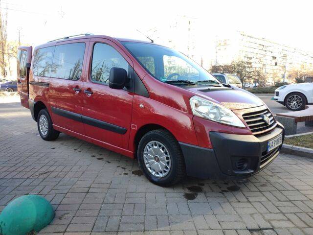 Красный Фиат Скудо, объемом двигателя 1.6 л и пробегом 256 тыс. км за 4350 $, фото 1 на Automoto.ua