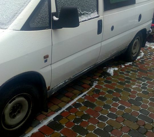 Фиат Скудо, объемом двигателя 16 л и пробегом 300 тыс. км за 2800 $, фото 1 на Automoto.ua