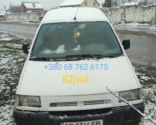 Белый Фиат Скудо пасс., объемом двигателя 1.9 л и пробегом 400 тыс. км за 3400 $, фото 1 на Automoto.ua