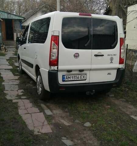 Белый Фиат Скудо пасс., объемом двигателя 2 л и пробегом 187 тыс. км за 6200 $, фото 1 на Automoto.ua