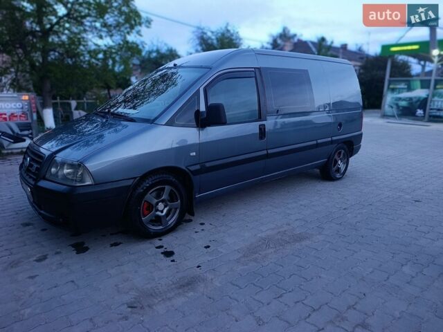Сірий Фіат Скудо, об'ємом двигуна 2 л та пробігом 470 тис. км за 5600 $, фото 1 на Automoto.ua