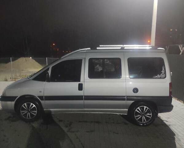 Сірий Фіат Скудо, об'ємом двигуна 2 л та пробігом 350 тис. км за 6000 $, фото 1 на Automoto.ua