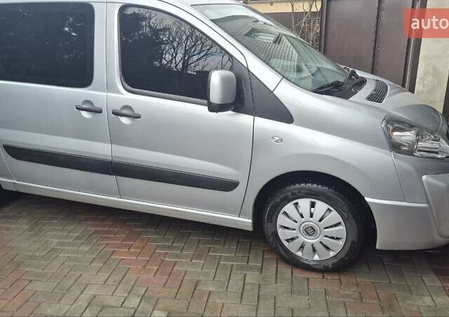 Серый Фиат Скудо, объемом двигателя 2 л и пробегом 213 тыс. км за 10700 $, фото 1 на Automoto.ua