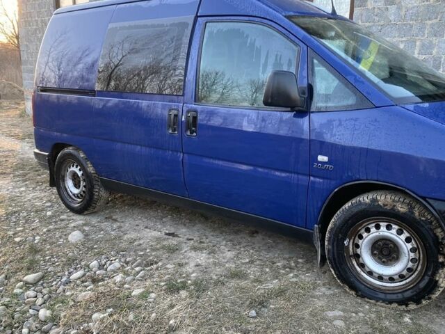 Синий Фиат Скудо, объемом двигателя 2 л и пробегом 412 тыс. км за 3350 $, фото 1 на Automoto.ua