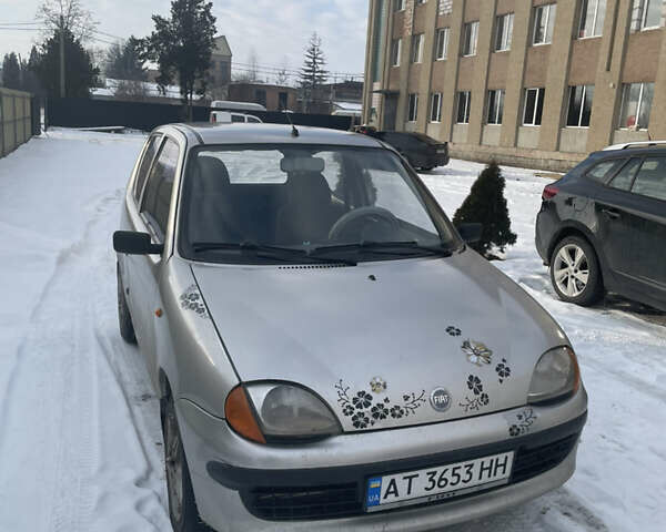 Серый Фиат Сейченто, объемом двигателя 0.9 л и пробегом 689 тыс. км за 1500 $, фото 1 на Automoto.ua