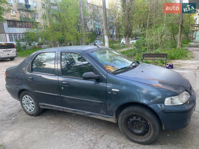 Серый Фиат Сиена, объемом двигателя 1.24 л и пробегом 213 тыс. км за 2100 $, фото 1 на Automoto.ua