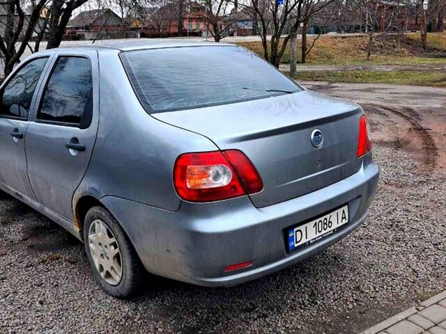 Серый Фиат Сиена, объемом двигателя 1.2 л и пробегом 250 тыс. км за 3200 $, фото 1 на Automoto.ua