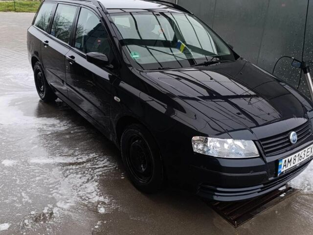 Черный Фиат Стило, объемом двигателя 1.6 л и пробегом 370 тыс. км за 4200 $, фото 1 на Automoto.ua