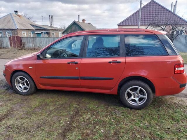 Красный Фиат Стило, объемом двигателя 1.9 л и пробегом 10 тыс. км за 2600 $, фото 1 на Automoto.ua