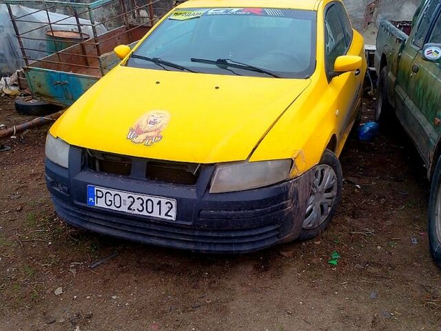 Фіат Стіло, об'ємом двигуна 1.9 л та пробігом 347 тис. км за 600 $, фото 1 на Automoto.ua