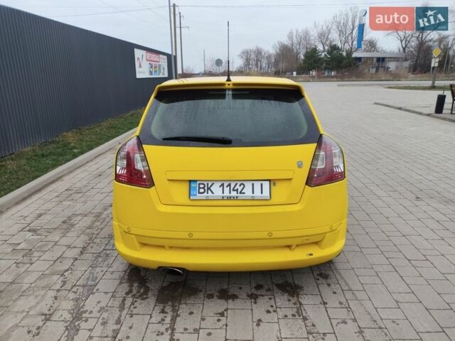 Жовтий Фіат Стіло, об'ємом двигуна 2.45 л та пробігом 282 тис. км за 2150 $, фото 1 на Automoto.ua
